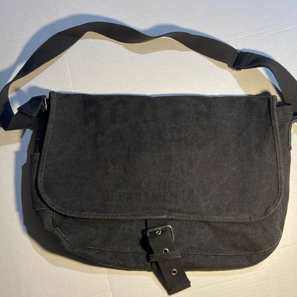 Vintage Roots Canada 1973 Canvas Satchel - Picture 2 of 12